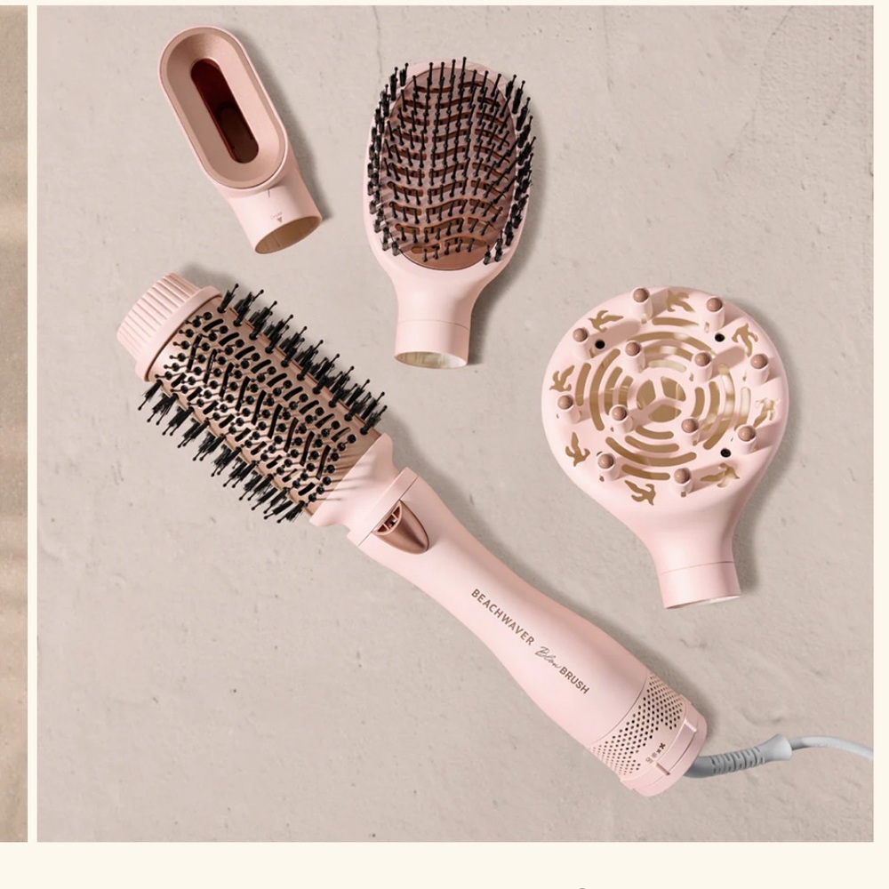 New SEALED Beachwaver Blow Brush Midnight Rose
